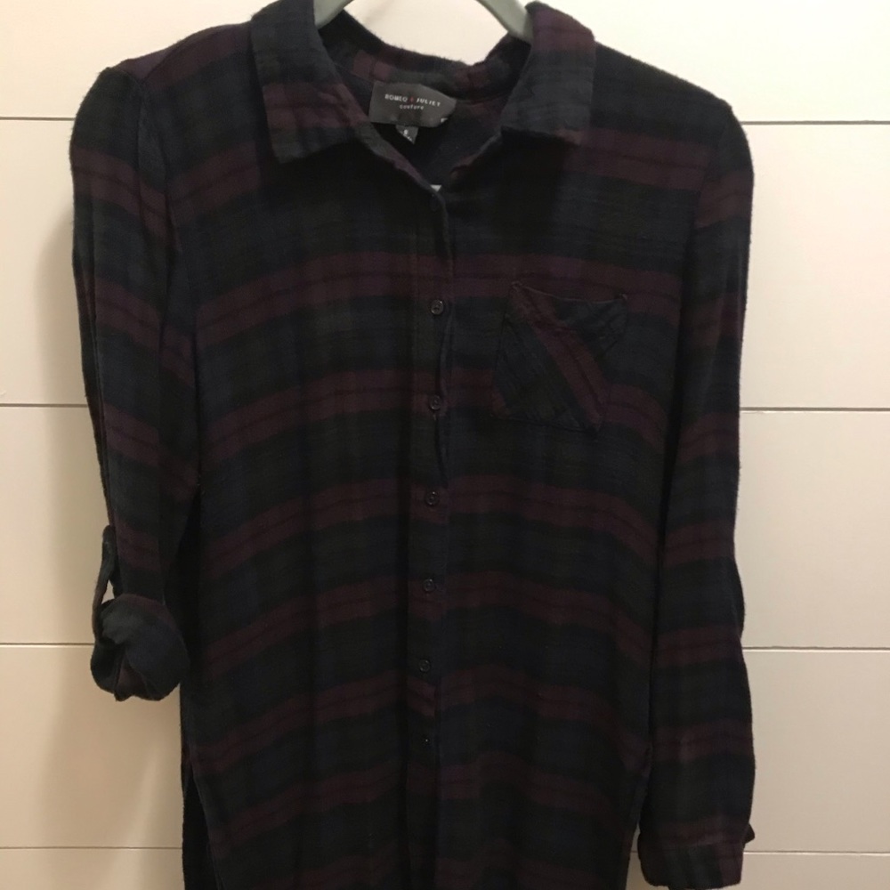 Long plaid top